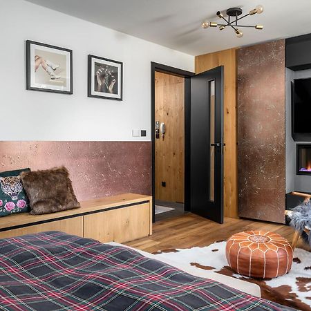 Peaceful, Cozy Designer Mountain Studio Гаррахов Екстер'єр фото